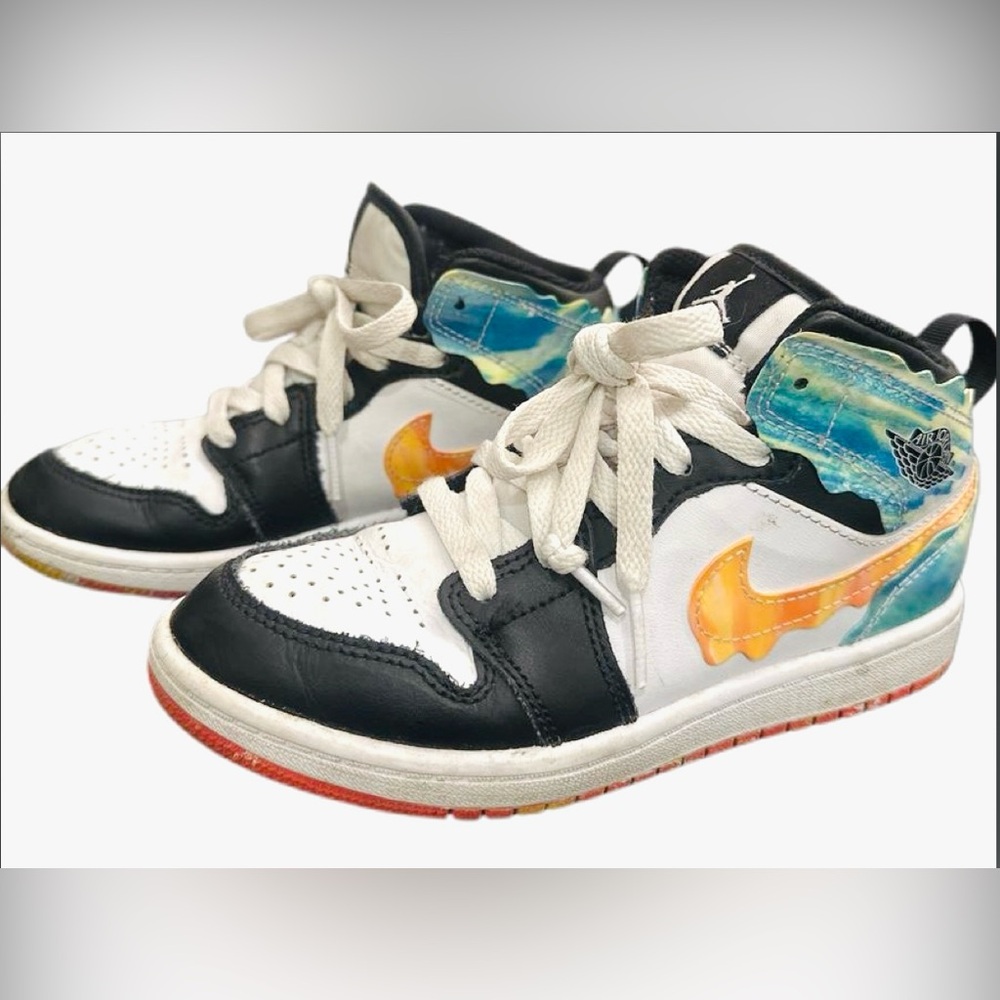 Air Jordan 1 Mid Wavy Kids sz1